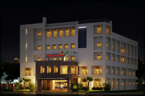 Hotel Niya Regency, Thrissur